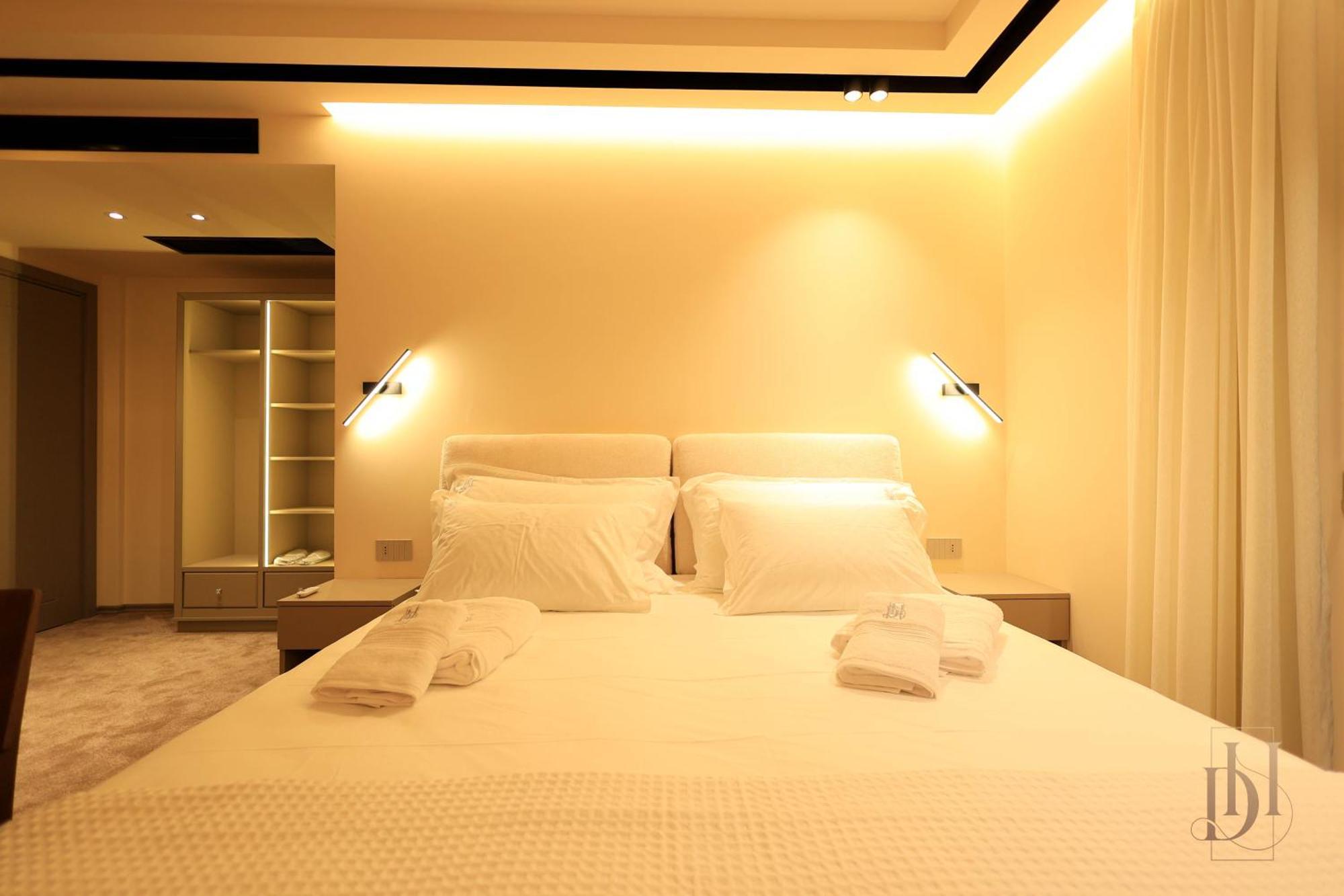 Deha Rooms & Apartments Tirana Exterior foto
